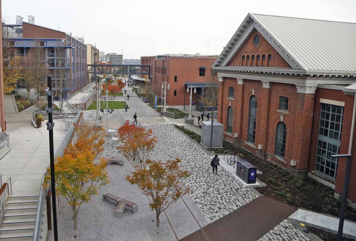 UW-Tacoma-exterior_2
