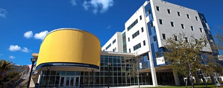 Florida International University Herbert Wertheim College of Medicine Physician Assistant Program