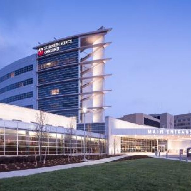 Saint Joseph Mercy Hospital-Ann Arbor (SJMH-AA) Physician Assistant Residency Program for Cardiothoracic Surgery