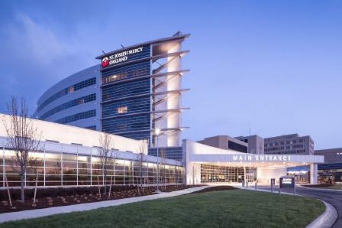 Saint Joseph Mercy Hospital-Ann Arbor (SJMH-AA) Physician Assistant Residency Program for Cardiothoracic Surgery