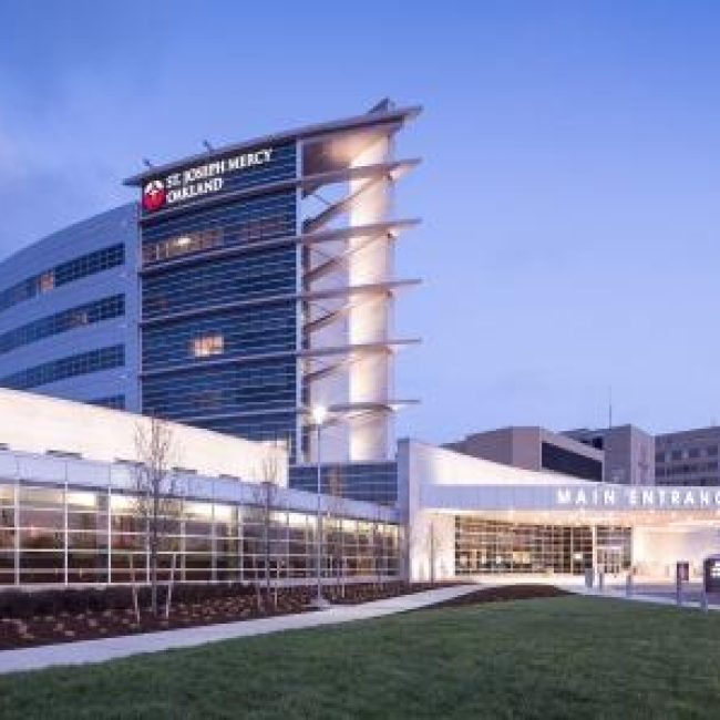 Saint Joseph Mercy Hospital-Ann Arbor (SJMH-AA) Physician Assistant Residency Program for Cardiothoracic Surgery
